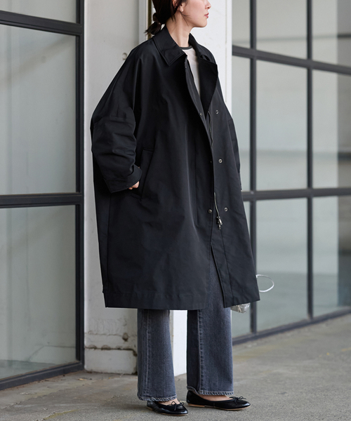 FRAMeWORK(フレームワーク)の「≪WEB限定追加≫撥水ポンチョトレンチコート3(ポンチョ・レディース・ブラック/ベージュ・36)」の8枚目の写真