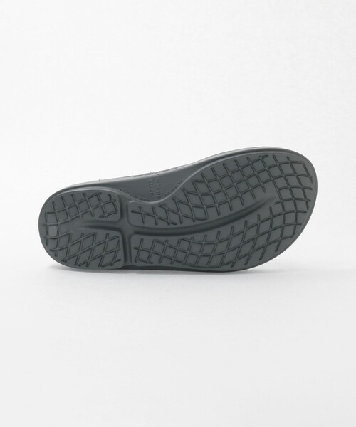 OOFOS（ウーフォス）の「＜OOFOS＞ OOriginal/リカバリーサンダル（サンダル・メンズ・ブラック/オリーブ/ダークグレー・7/8/9/10/6）」の8枚目の写真