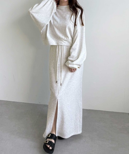 GeeRA(ジーラ)の「フロントスリットスウェットナロースカート(スカート・レディース・オフホワイト/オートミール/ブラック・LARGE/MEDIUM)」の11枚目の写真