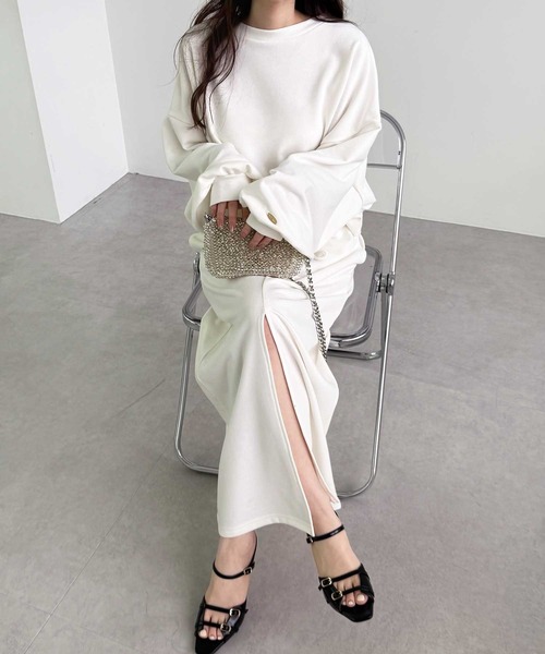 GeeRA(ジーラ)の「フロントスリットスウェットナロースカート(スカート・レディース・オフホワイト/オートミール/ブラック・LARGE/MEDIUM)」の21枚目の写真