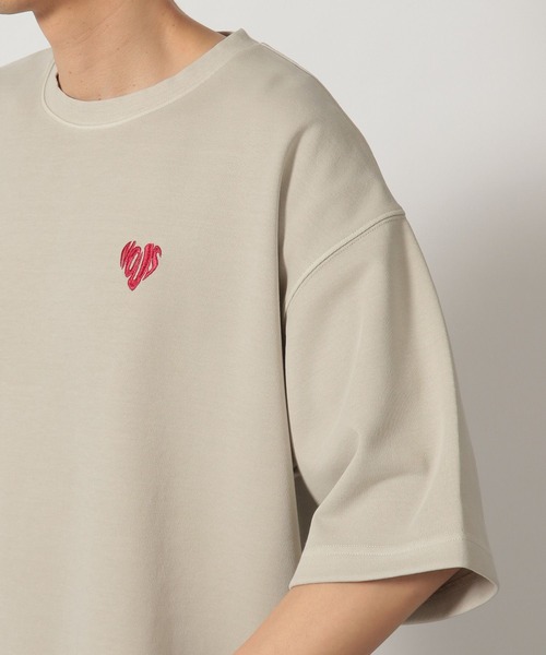 LAKOLE（ラコレ）の「ワンポイントピグメントT / 327793（Tシャツ/カットソー・メンズ・レッド/チャコールグレー/ベージュ/ネイビー・MEDIUM/LARGE）」の16枚目の写真