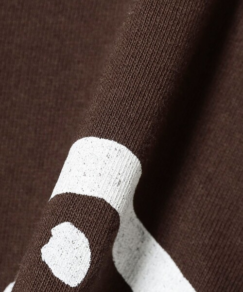 BEAMS T(ビームスティー)の「Mayumi Yamase / ART FOR EVERYDAY T-SHIRT(Tシャツ/カットソー・メンズ・ホワイト/ライトグレー/ブラウン・X-SMALL/MEDIUM/LARGE/SMALL/X-LARGE/XX-LARGE)」の6枚目の写真