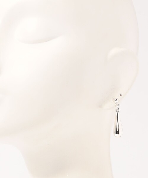 NINA&JULES（ニナエジュール）の「NINA&JULES Hooked Teardrop ピアス（ピアス（両耳用）・レディース・シルバー・FREE）」の2枚目の写真