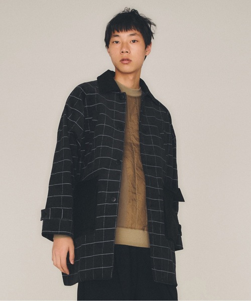 sneeuw(スニュウ)の「デンセンコーデュロイコート(ステンカラーコート・レディース・アイボリー/ブラック・1/3)」の2枚目の写真