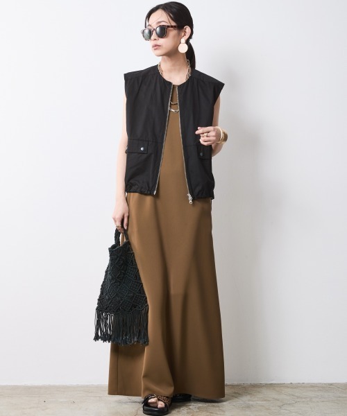 CHIC STYLE（シックスタイル）の「ノースリーブAラインロングワンピース＜大きいサイズ有＞（ロング丈）シックスタイル（ワンピース・レディース・ブラック/オリーブ・L/M/5L/4L/3L/LL）」の7枚目の写真