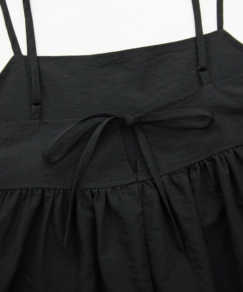 and it_（アンドイット）の「モチコさんコラボ撥水加工エプロンキャミソール（キャミソール・レディース・ブラック・M-L）」の5枚目の写真