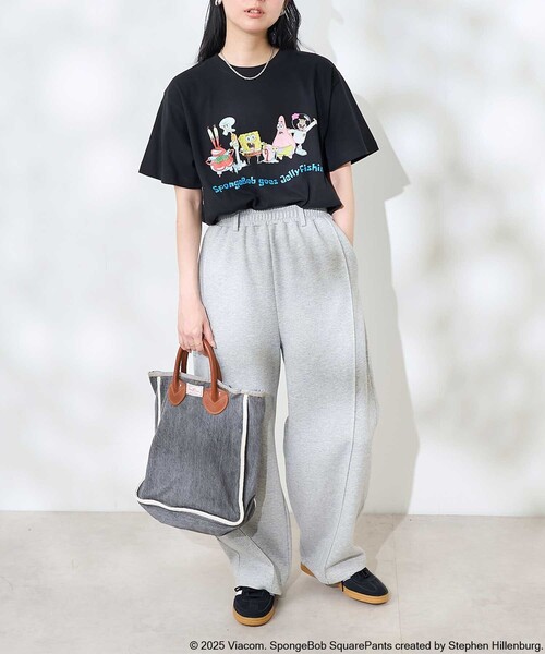 セール】『Spongebob SquarePants/スポンジ・ボブ』 FRIENDS Tシャツ