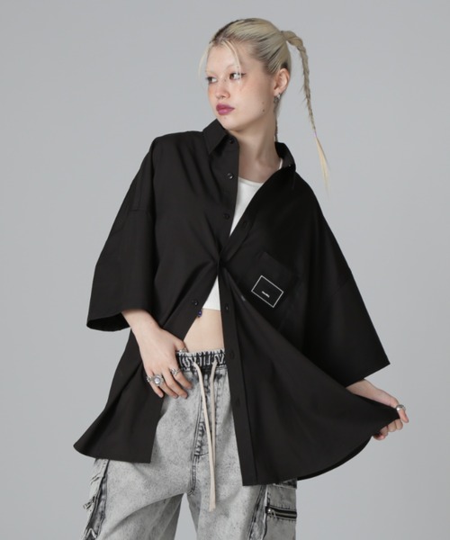 WHITELAND(ホワイトランド)の「【WEB&DEPOT限定】WHITELAND/ホワイトランド/LIGHT P-TECK S/S SHIRTS(シャツ/ブラウス・レディース・グレー/ブラック・L/M/S)」の4枚目の写真