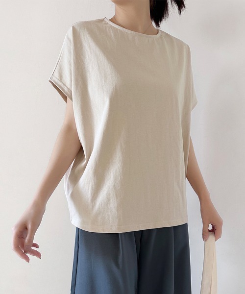 Doux Belle(ドゥーベル)の「プルオーバーシンプルカットソー(Tシャツ/カットソー・レディース・ベージュ/ネイビー/ブラウン/ホワイト/ブラック/ライトブルー/ライトブラウン/ブラック系その他・MEDIUM)」の12枚目の写真
