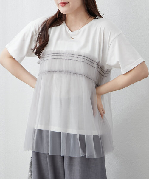 Remind me and forever（リマインドミーアンドフォーエバー）の「体型カバーにも◎、チュールドッキングTシャツ（Tシャツ/カットソー・レディース・オフホワイト/ブラック/チャコールグレー・FREE）」の4枚目の写真