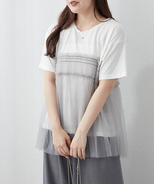 Remind me and forever（リマインドミーアンドフォーエバー）の「体型カバーにも◎、チュールドッキングTシャツ（Tシャツ/カットソー・レディース・オフホワイト/ブラック/チャコールグレー・FREE）」の5枚目の写真