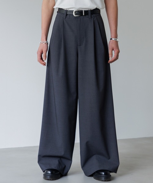 Center press two tuck wide straight slacks / センタープレス