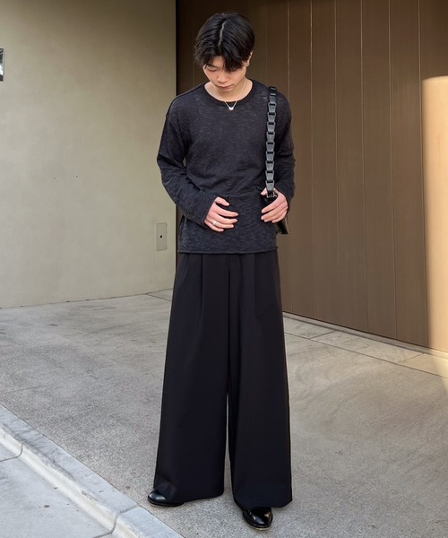 Two tuck wide straight slacks / 2タックワイドストレートスラックス