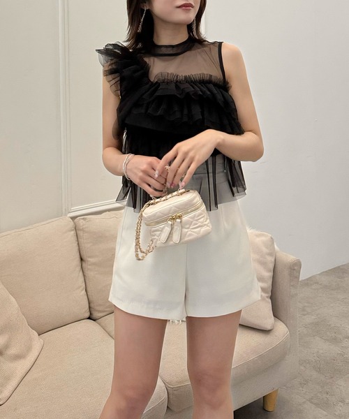 ROYAL PARTY(ロイヤルパーティー)の「アシンメトリーフリルチュールトップス(Tシャツ/カットソー・レディース・オフホワイト/ブラック/ベージュ・FREE)」の4枚目の写真