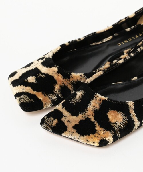 Demi-Luxe BEAMS（デミルクス ビームス）の「【1/1値下げ】PIPPICHIC / LINDA レオパード フラットシューズ（パンプス・レディース・その他・36/36.5/37/37.5/38/35.5）」の3枚目の写真