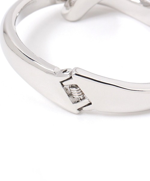 GLOBAL WORK（グローバルワーク）の「ひねりパカパカバングル/491953（バングル/リストバンド・レディース・シルバー/ゴールド・ONE SIZE）」の4枚目の写真