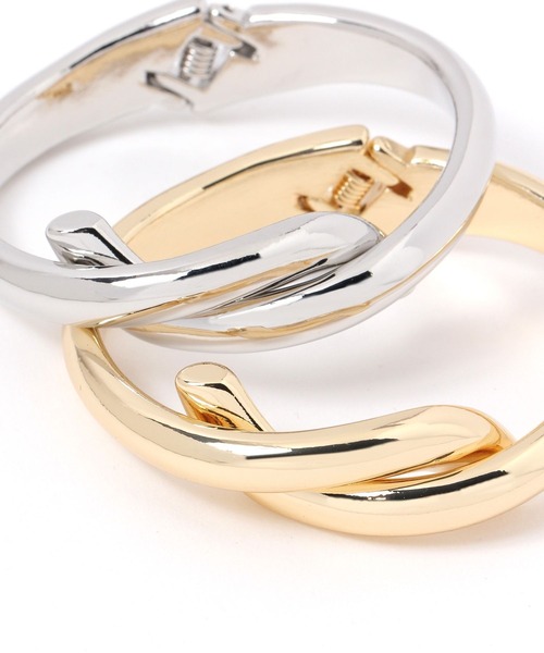 GLOBAL WORK（グローバルワーク）の「ひねりパカパカバングル/491953（バングル/リストバンド・レディース・シルバー/ゴールド・ONE SIZE）」の5枚目の写真