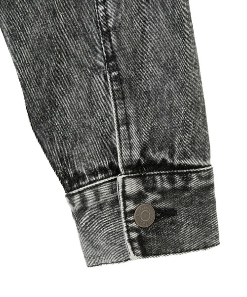 X-girl（エックスガール）の「EMBOSSED DENIM JACKET（デニムジャケット・レディース・ライトインディゴブルー/ブラック・S/M）」の13枚目の写真