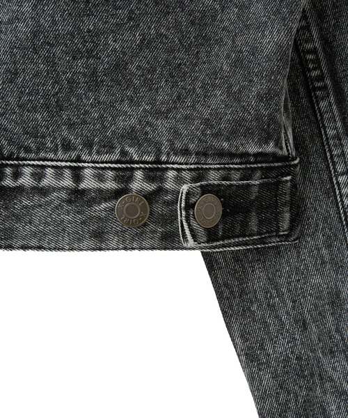 X-girl（エックスガール）の「EMBOSSED DENIM JACKET（デニムジャケット・レディース・ライトインディゴブルー/ブラック・S/M）」の14枚目の写真