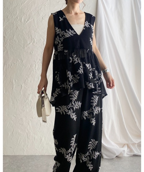 セール】花柄ボタニカル刺繍メッシュシアーベスト&ワイドパンツ