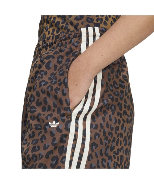 adidas LEOPARD FIREBIRD OVERSIZED TRACK PANTS / アディダス
