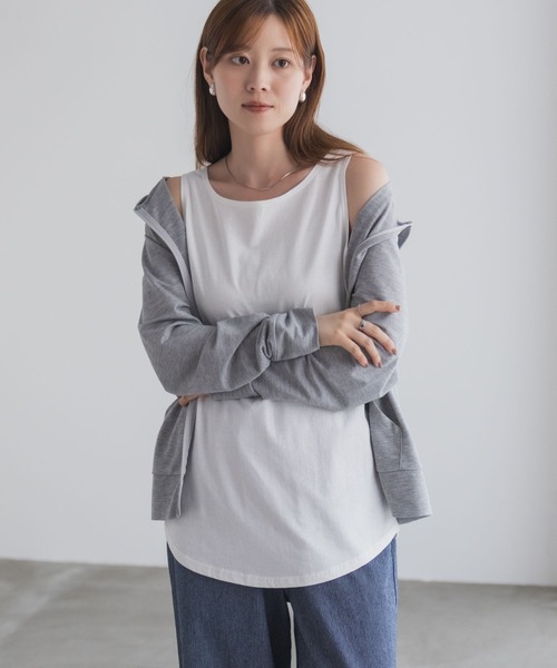 NAVY(ネイビー)の「重ね着でも活躍する 綿100% 裾ラウンドタンクトップ(タンクトップ・レディース・ブラック/オフホワイト/チャコールグレー・M/L)」の4枚目の写真