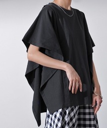 二の腕まる隠し フレア袖Tシャツ
