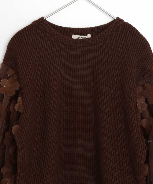 MAKE YOUR DAY（メイクユアデイ）の「ママとおそろいシアーフラワー袖プルオーバー■80～140cm（スウェット・キッズ・グレー/ブラック/ブラウン・100/90/80/140/130/120/110）」の19枚目の写真