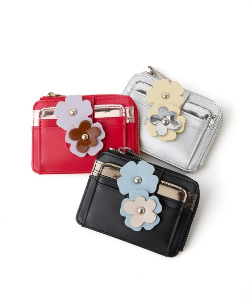 Casselini（キャセリーニ）の「Casselini(キャセリーニ)フラワーモチーフカードケース（カードケース・レディース・レッド/ブラック/シルバー・FREE）」の13枚目の写真