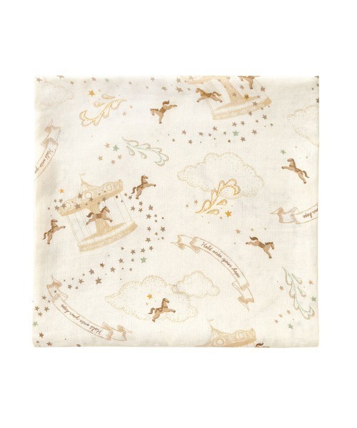 10mois（ディモワ）の「【10mois(ディモワ)】SWADDLE bamboo(スワドルバンブー)　メリーゴーランド（おくるみ・キッズ・ベージュ・ONESIZE）」の8枚目の写真