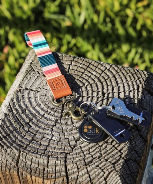 THREAD/スレッド リストランヤード WRIST LANYARD WL リストストラップ