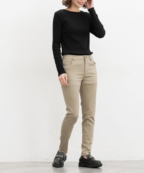 Honeys(ハニーズ)の「スリムカラースキニー(股下66cm)(その他パンツ・レディース・ライトベージュ/スミクロ/ブラック/ネイビー・M/LL/S/L/SS)」の8枚目の写真