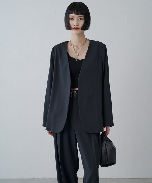 Lui's（ルイス）の「【セットアップ対応】シンプルVカラージャケット（テーラードジャケット・レディース・チャコールグレー/モカ・36/38）」の22枚目の写真