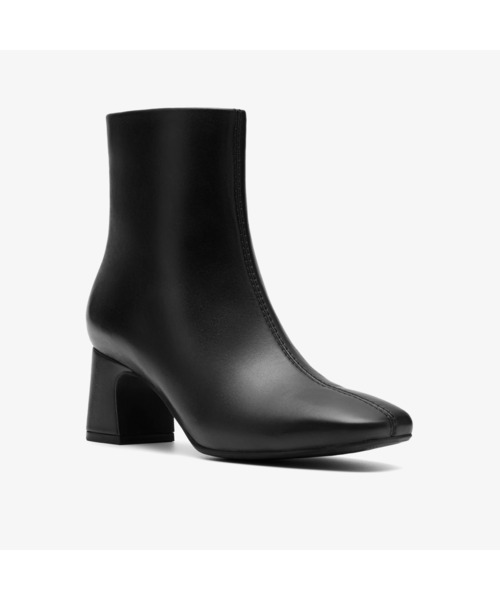 Clarks（クラークス）の「Fernie Zip / フリンジジップ（ブラックレザー）（ブーツ・レディース・ブラック・UK6/UK5.5/UK5/UK4.5/UK4/UK3.5/UK3）」の4枚目の写真
