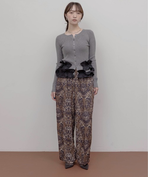 Eimee Law（エイミーロウ）の「ギャザーフリルヘムリブニットカーデ（カーディガン/ボレロ・レディース・オフホワイト/グレー/ブラック・FREE）」の9枚目の写真