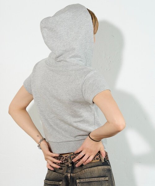 WHO'S WHO gallery（フーズフーギャラリー）の「【セットアップ可能】スラッシュポケットコンパクト半袖パーカー（パーカー・レディース・グレー/カーキ/ネイビー・FREE）」の14枚目の写真