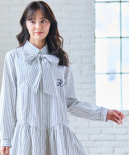 Feroux(フェルゥ)の「【2WAY】リボンタイシャツ ワンピース(ワンピース・レディース・ホワイト系1/グレー系・MEDIUM/SMALL)」の12枚目の写真