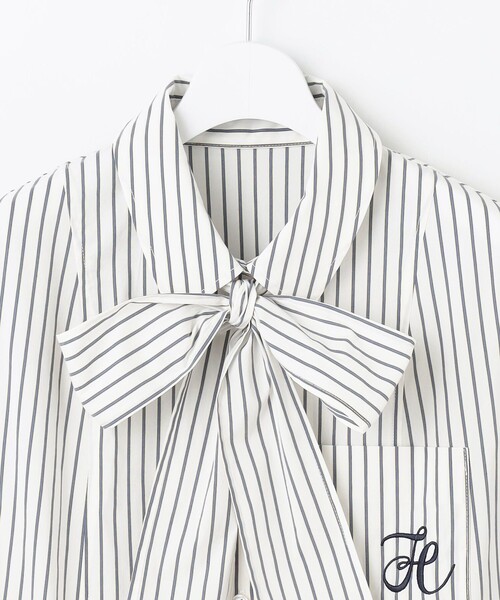 Feroux(フェルゥ)の「【2WAY】リボンタイシャツ ワンピース(ワンピース・レディース・ホワイト系1/グレー系・MEDIUM/SMALL)」の15枚目の写真