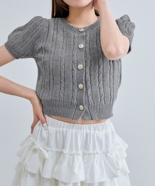 OLIVE des OLIVE(オリーブデオリーブ)の「【デイリーで着回し】ふわふわ金ボタンニット(ニット/セーター・レディース・オフホワイト/チャコールグレー/ブルー/サックスブルー・FREE)」の6枚目の写真