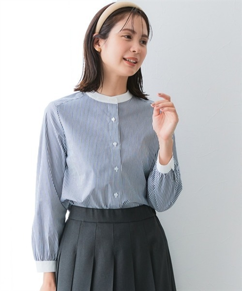 7days Life Styling(セブンデイズライフスタイリング)の「【選べる2タイプ】ストライプ柄ストレッチクレリックシャツ(シャツ/ブラウス・レディース・ネイビー系1/ネイビー系2・LL/L/M/S/3L)」の2枚目の写真