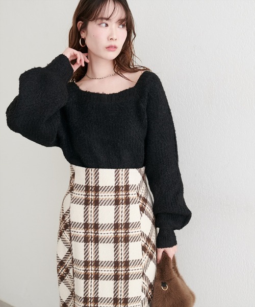 natural couture(ナチュラルクチュール)の「畦編みブークレスクエアニット(ニット/セーター・レディース・モカ/オレンジ/ブラック/オフホワイト・FREE)」の11枚目の写真