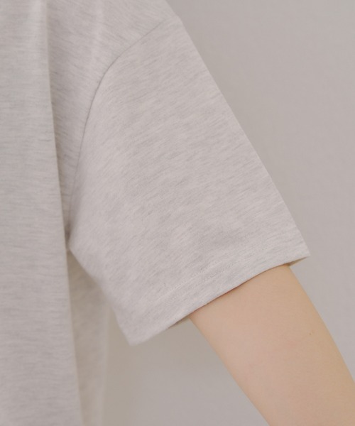 continuer de NICE CLAUP(コンティニューデナイスクラップ)の「ビックデイジープリントTシャツ(Tシャツ/カットソー・レディース・ネイビー/オフホワイト/オートミール・FREE)」の16枚目の写真