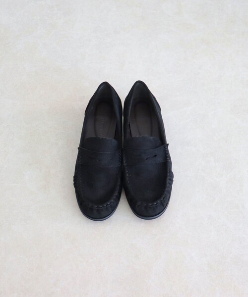 fredy emue（フレディエミュ）の「ポリスエードギャザーローファー（その他シューズ・レディース・ブラウン/ブラック・L/M/S）」の20枚目の写真