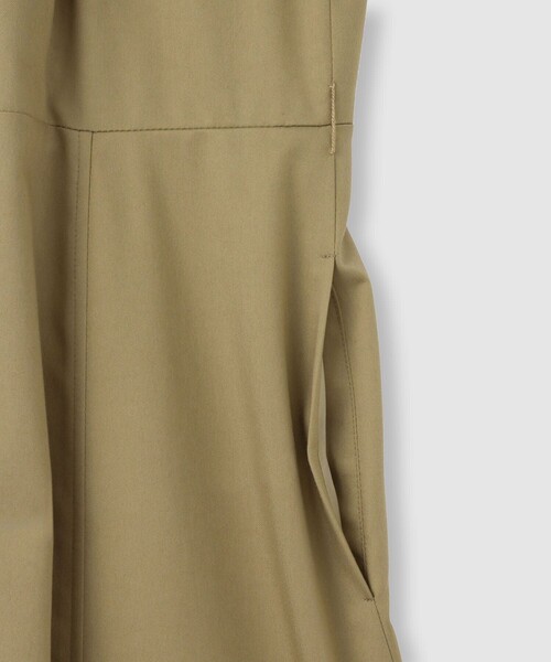 allureville（アルアバイル）の「デニムライクツイルワンピース（ワンピース・レディース・ベージュ/ネイビー・2/1）」の4枚目の写真