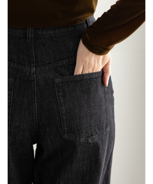 Te chichi（テチチ）の「ロールアップハイウエストデニムパンツ（デニムパンツ・レディース・ブラック/インディゴブルー・マルチサイズ）」の8枚目の写真