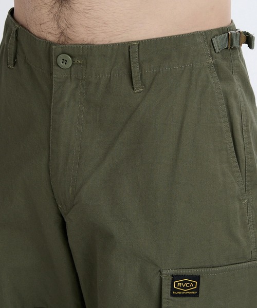 RVCA(ルーカ)の「RVCA メンズ DAYSHIFT CARGO PANT ロングパンツ 【2025年秋冬モデル】/ルーカウエストウェビングバックル・裾ドローコード付きカーゴパンツ(その他パンツ・メンズ・オリーブ/カモフラージュ・30inch/32inch/34inch/36inch/38inch)」の9枚目の写真