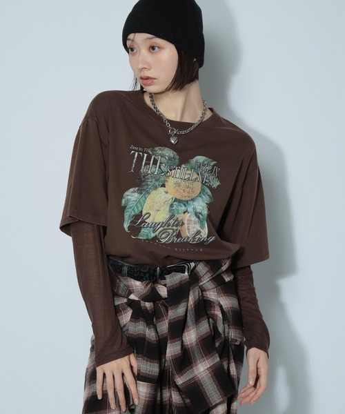 PAGEBOY（ページボーイ）の「フルーツレイヤードスリーブロンT（Tシャツ/カットソー・レディース・ブラック/オフホワイト/ブラウン・FREE）」の3枚目の写真