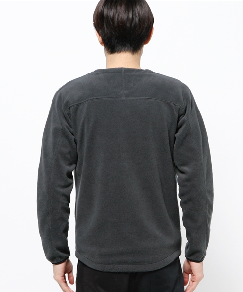 Denime(ドゥニーム)の「フリースクルーカーディガン(カーディガン/ボレロ・メンズ・カーキ/ネイビー/ダークグレー・LARGE/MEDIUM)」の17枚目の写真