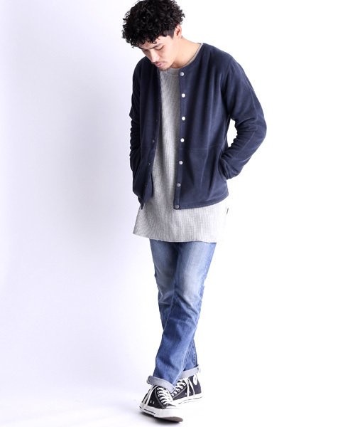 Denime(ドゥニーム)の「フリースクルーカーディガン(カーディガン/ボレロ・メンズ・カーキ/ネイビー/ダークグレー・LARGE/MEDIUM)」の11枚目の写真