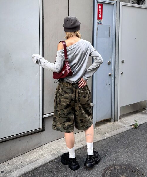 WHO'S WHO gallery（フーズフーギャラリー）の「スラッシュポケットスウェトハーフ柄パンツ（スウェットパンツ・レディース・カーキ・FREE）」の6枚目の写真